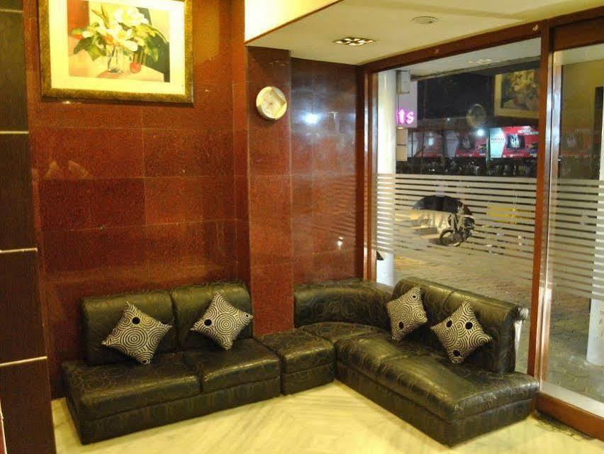 Hotel Mars Classic Chennai Exteriör bild